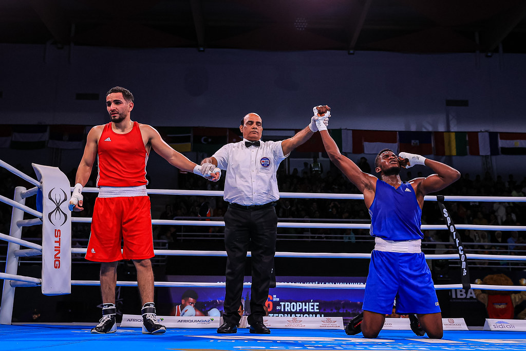 Steve Kulenguluka contre Aliyev Sarkhan (Azerbaijan)en demi-finale des 71KG